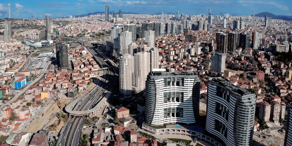 Gentrificación y renovación urbana: Impacto en el precio de la vivienda